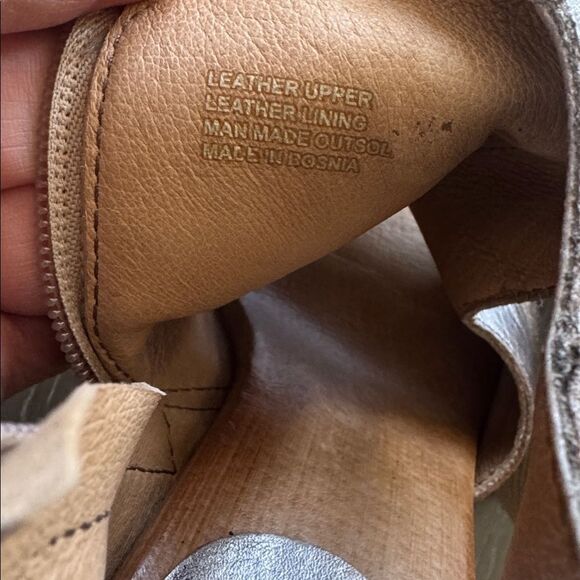 Miz Mooz Metallic Pewter Leather Heeled Sandals Open Toe Shoes Slingback Size 38 - Picture 11 of 12